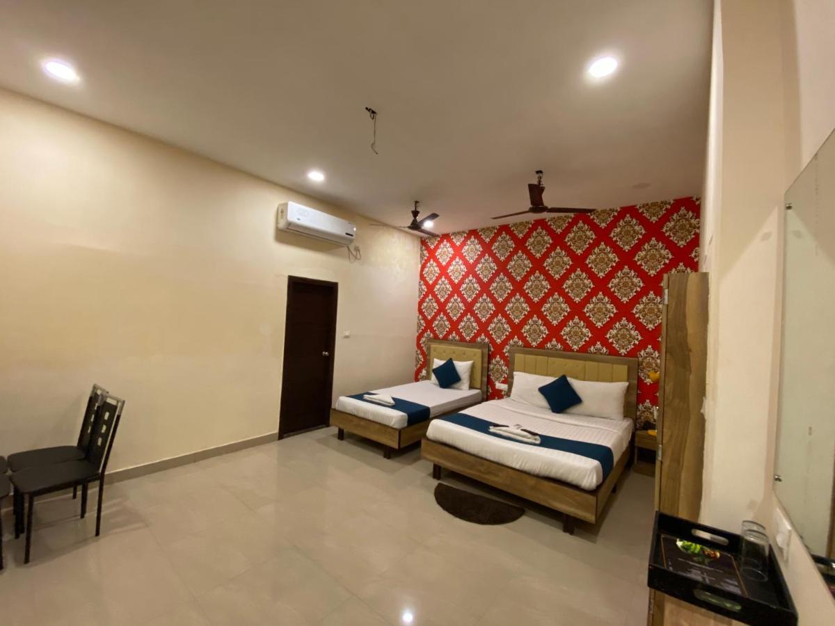 Hotel Hub 3*